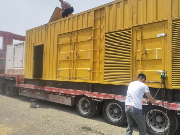 山阳发电机出租100KW发电机需要什么规格的电缆线？